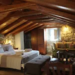 מלון דירות εn Plo Luxury 4*