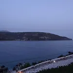 εn Plo Luxury מלון דירות