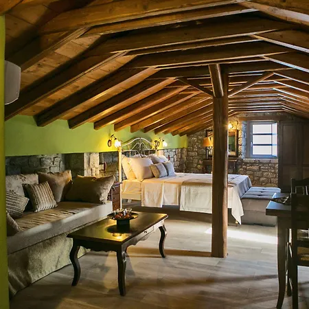 εn Plo Luxury Aparthotel