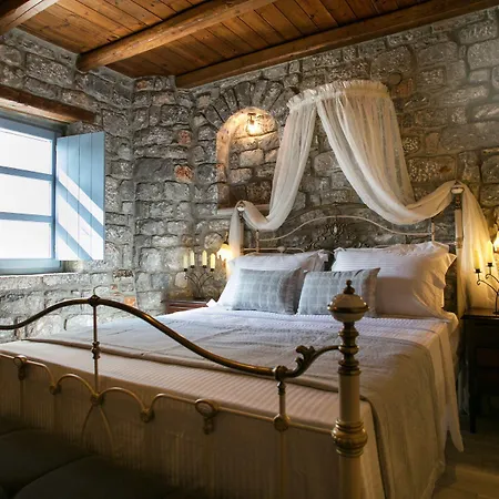 Aparthotel εn Plo Luxury