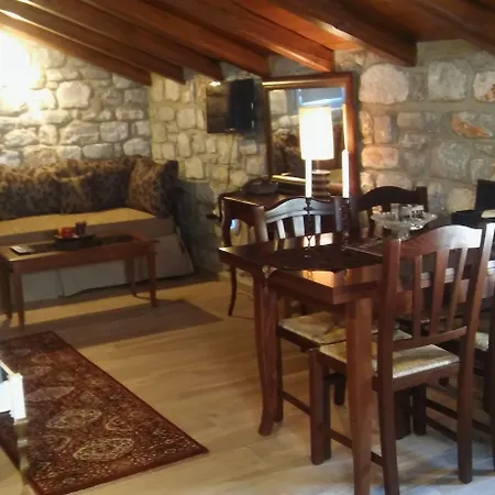 εn Plo Luxury Aparthotel 4*