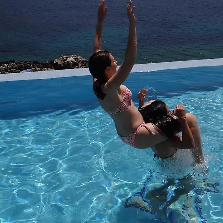 εn Plo Luxury Aparthotel Karavostásion