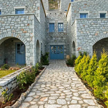 Апарт-отель εn Plo Luxury