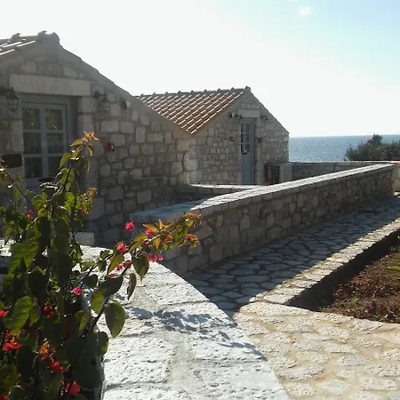 εn Plo Luxury 4*
