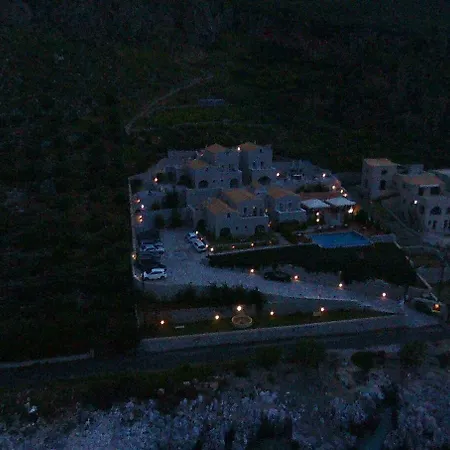 εn Plo Luxury 4* Karavostasi (East Mani)