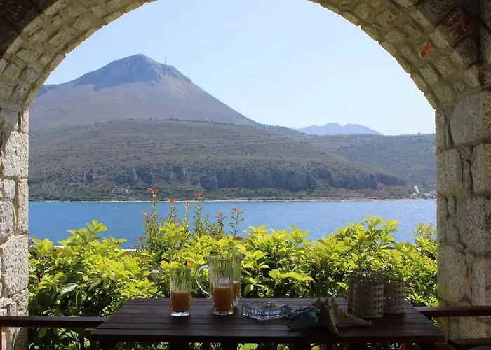 εn Plo Luxury Aparthotel