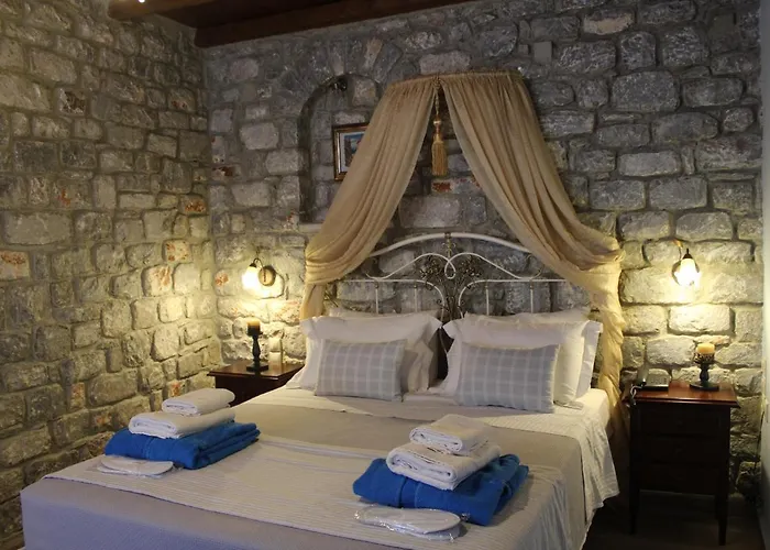 εn Plo Luxury Aparthotel Karavostasi (East Mani)