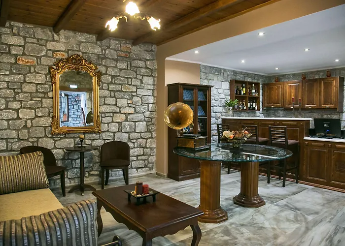 εn Plo Luxury 4*