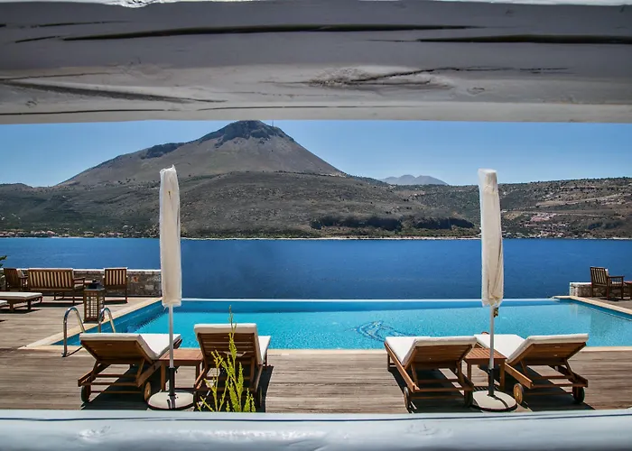εn Plo Luxury Apartahotel 4*