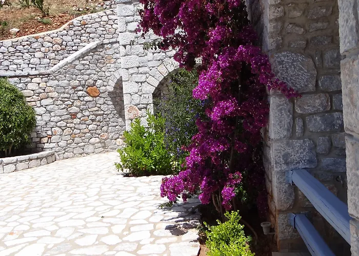 εn Plo Luxury Aparthotel Karavostásion